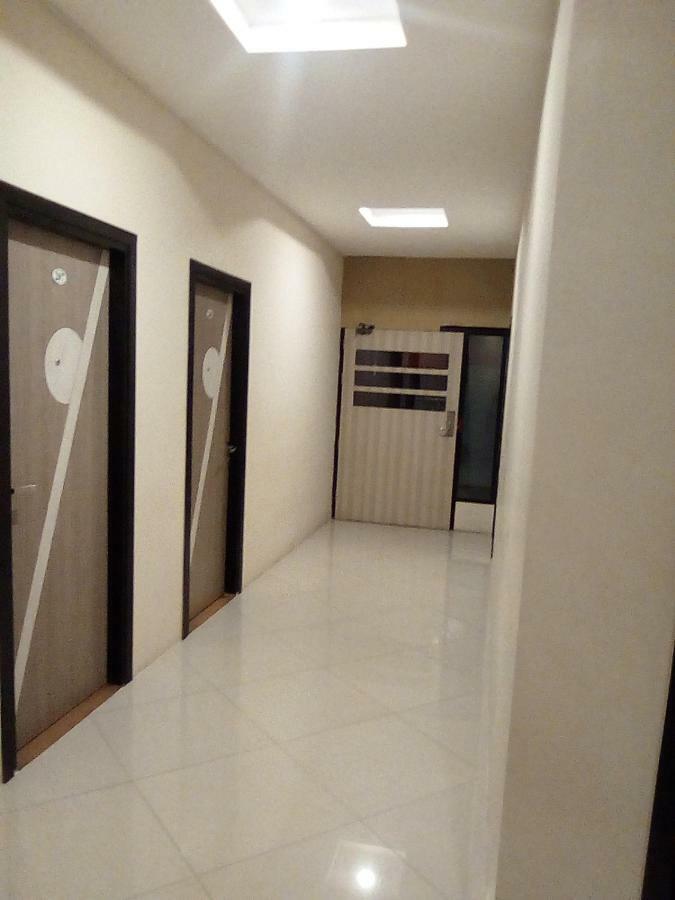 Hotel Domino Палембанг Екстериор снимка
